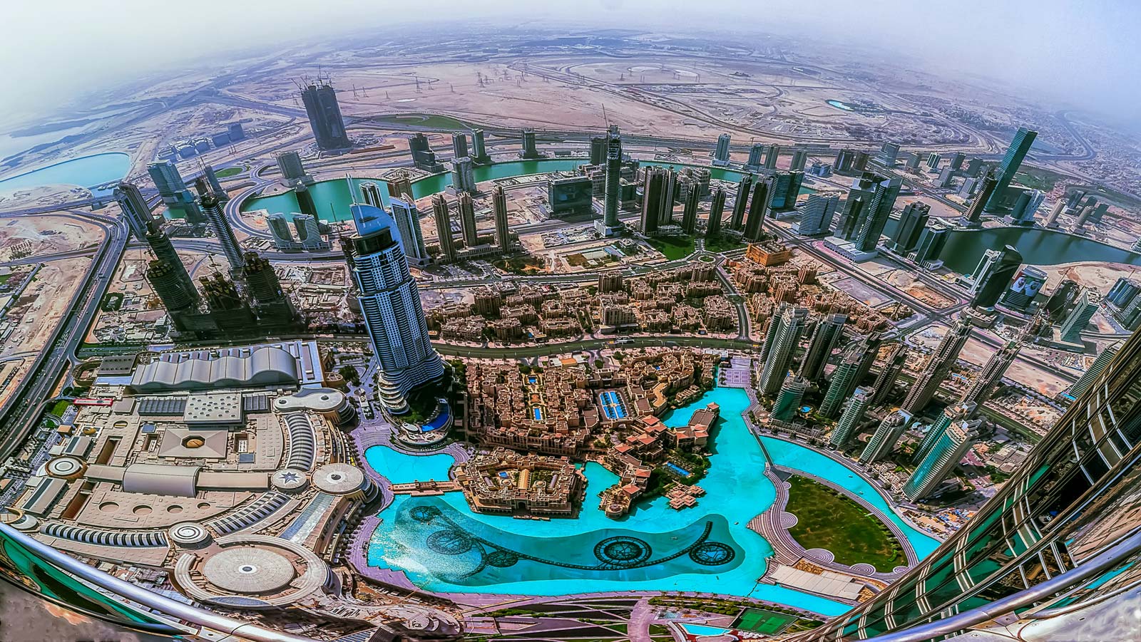Dubai sky